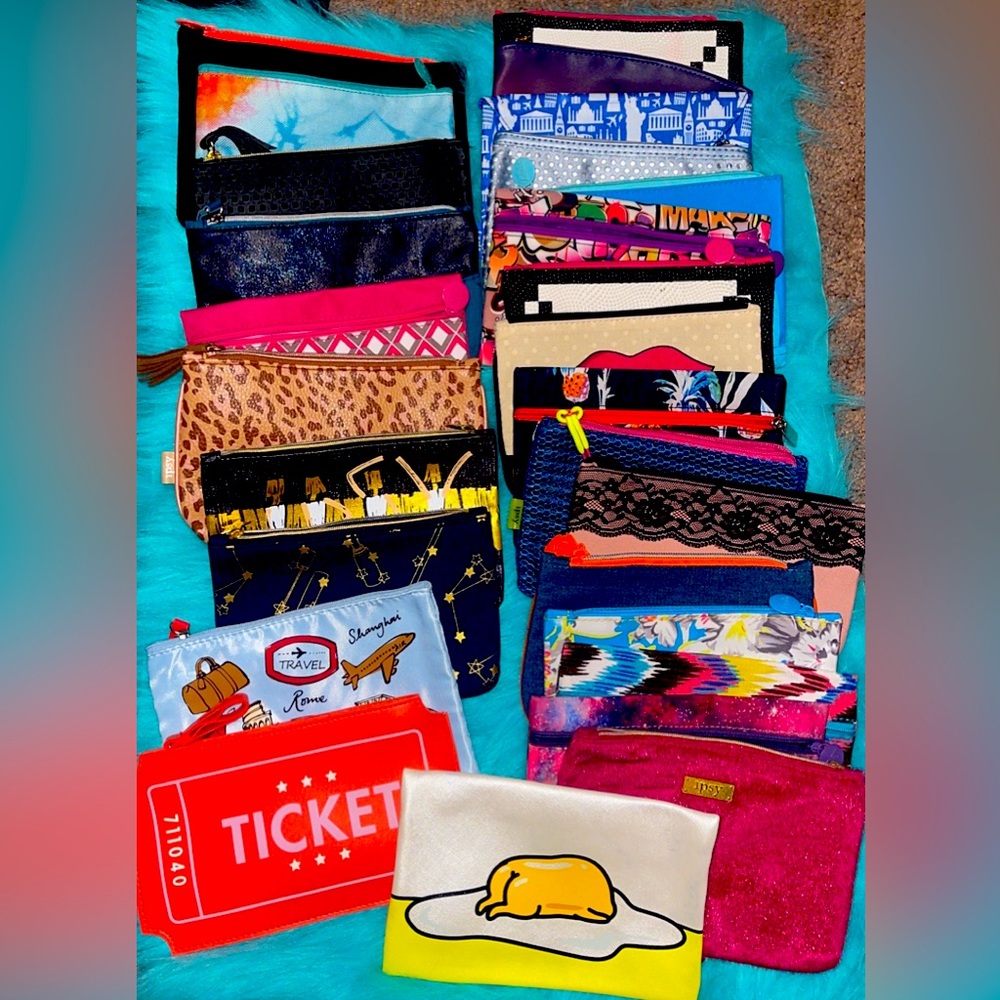 27 IPSY makeup bags